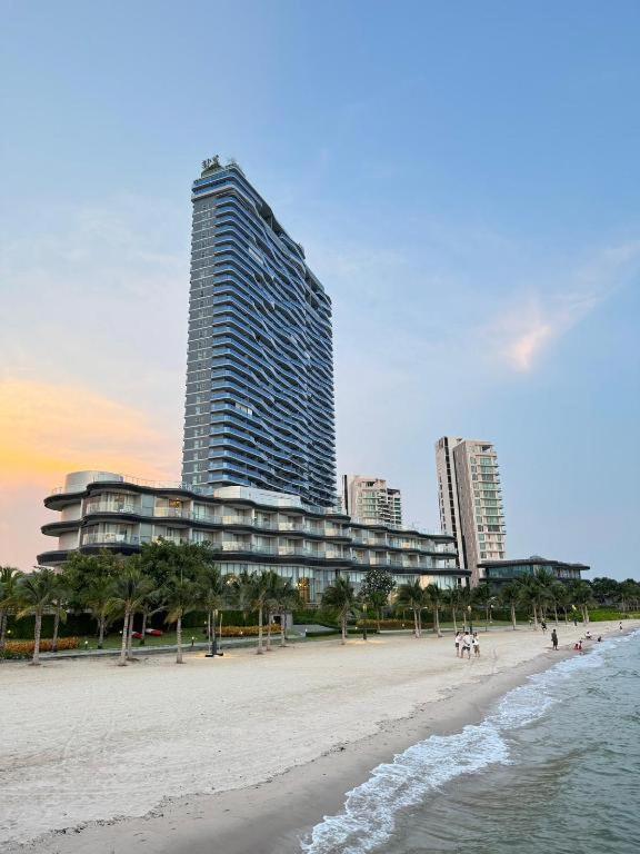 Symphony Of The Sea Hotel Bangsaen Exterior foto